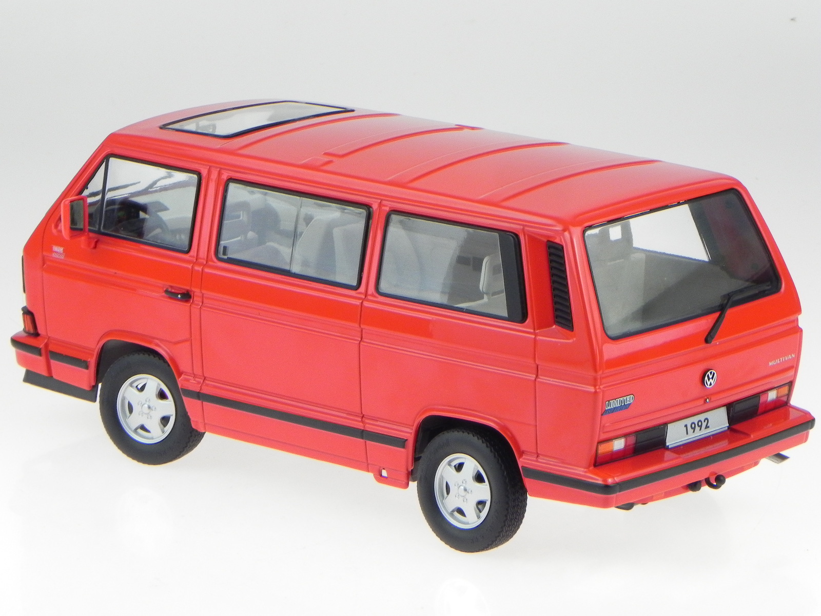 Miniature Volkswagen T3 Multivan – KK Scale 1/18, Rouge, Limited Last Édition 1992