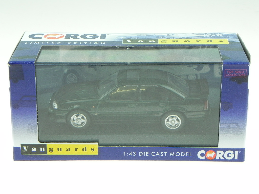 Vauxhall Lotus Carlton Opel Omega Darkgreen Modelcar 14003 Vanguards
