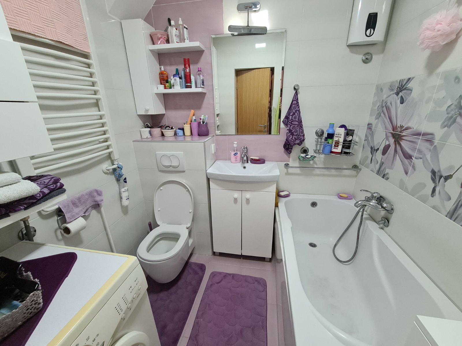 Cetvorosoban stan na Bulevaru Nemanjica  5