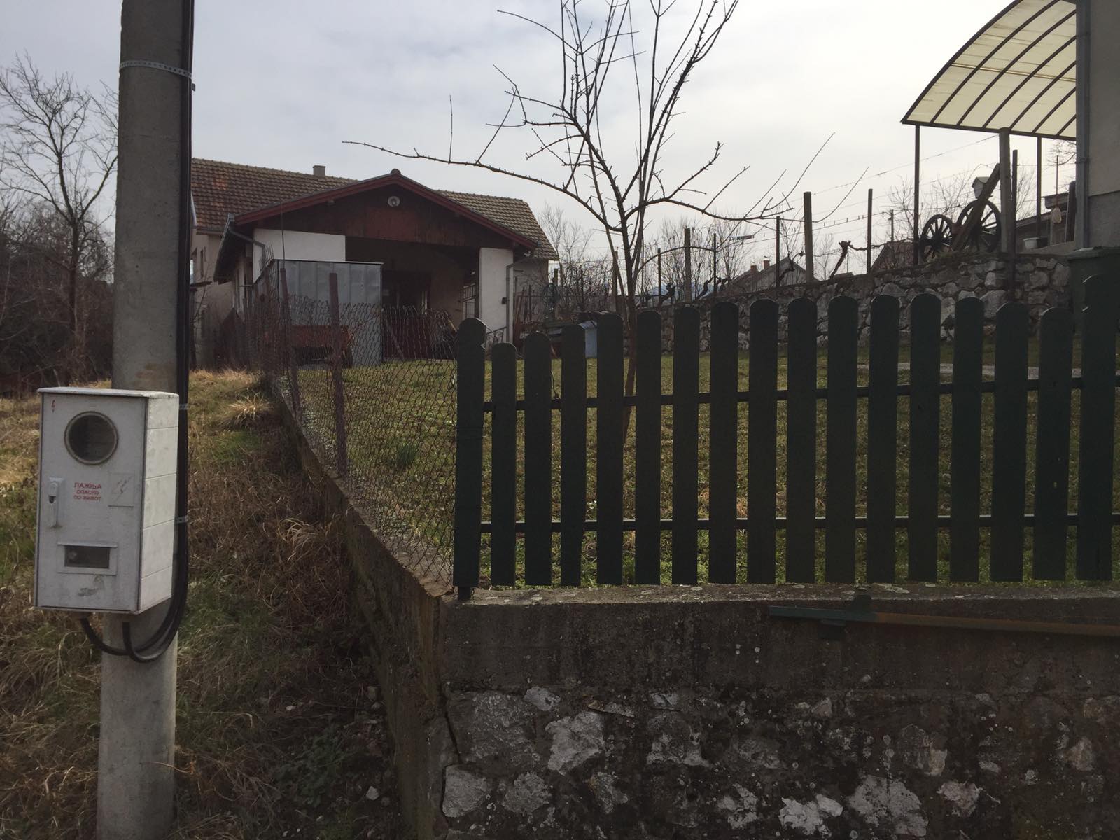 Plac sa objektom u Golupcu 4