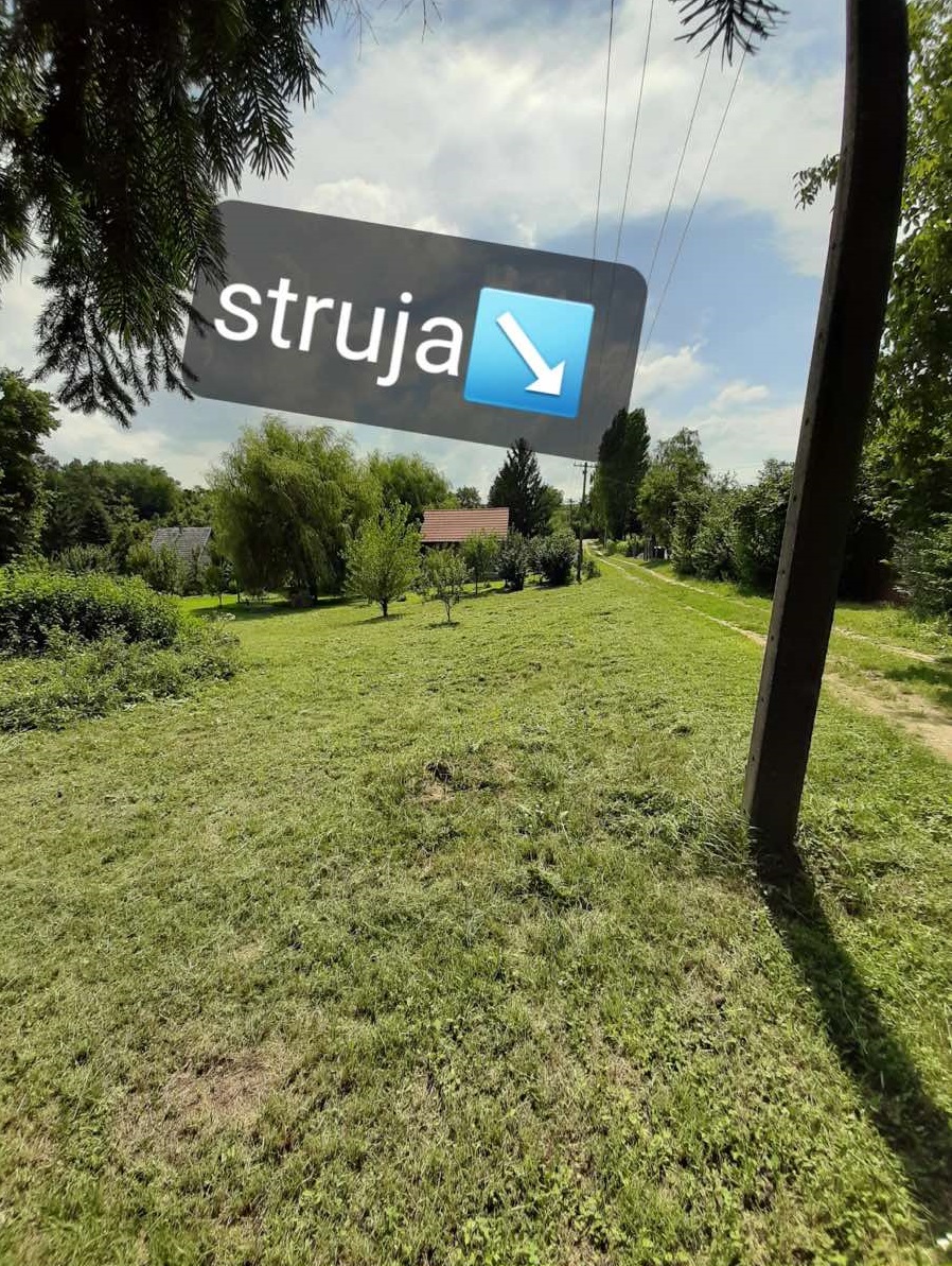 Plac na Fruskoj Gori Lezimir 3