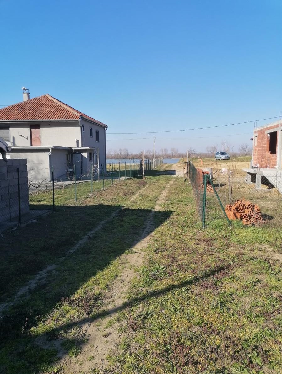 Plac Smederevo Jugovo 34 ara 4