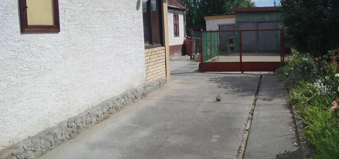 Porodicna kuca u Bezdanu 4