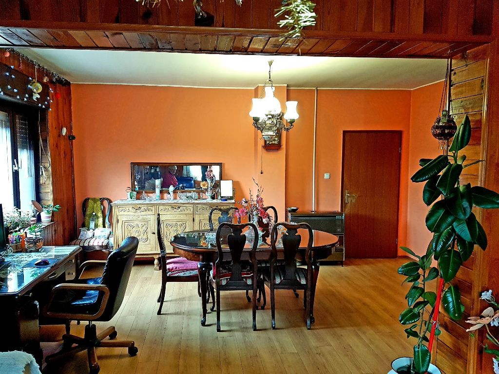 Kuca i pomocni objekat Backi Jarak 3