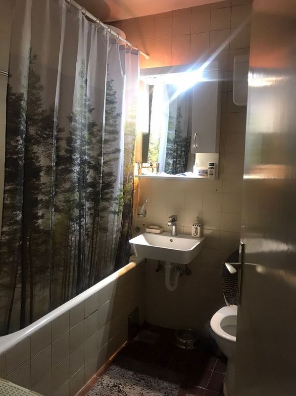 VLASNIK Bezanijska kosa 1 preko puta skole 91m2 3