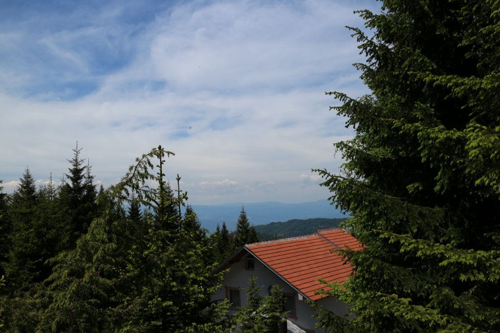 Prodaja placa vikend kuce Kopaonik naselje Treska 2