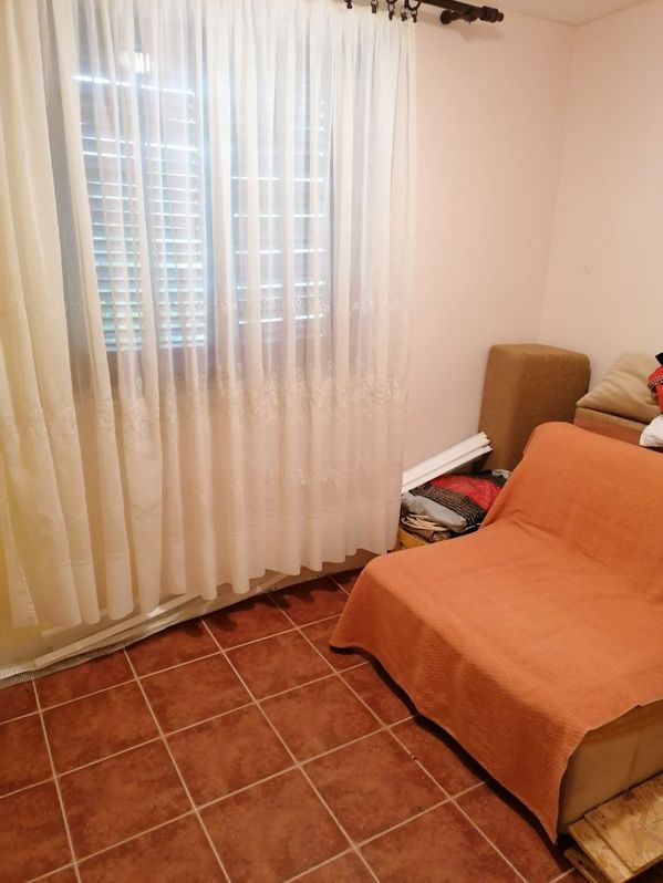 Perlez vikendica prodaja 50m2 i 43 ara placa 5