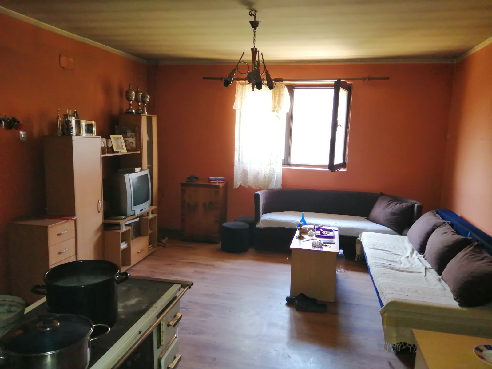 Prodajem kucu u Bocaru Novi Becej 2