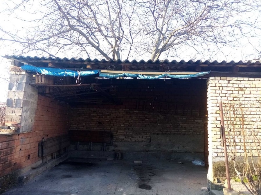 Kuca u centru Iriga 4