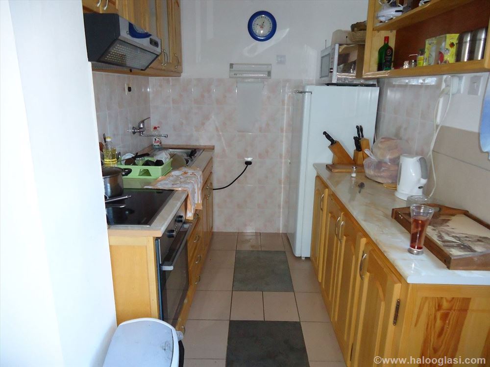 Prodajem kucu na Divcibarama 4