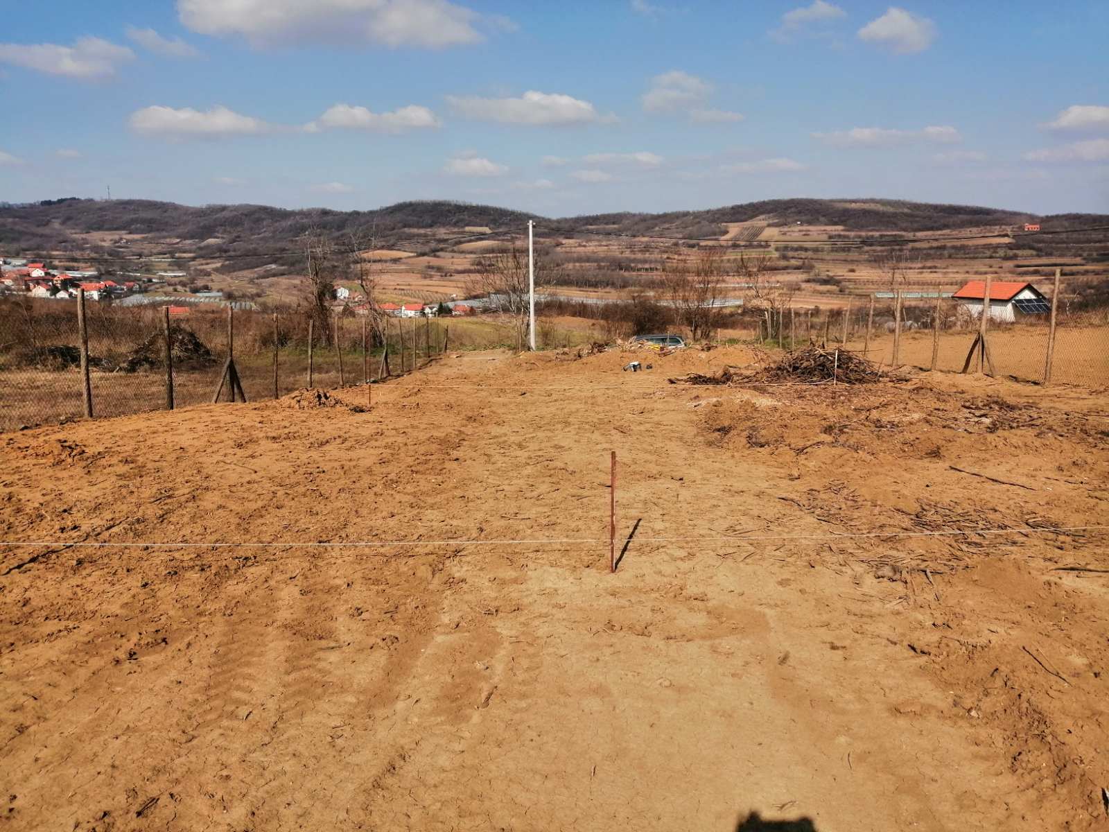 Prodajem plac u Slancima 1