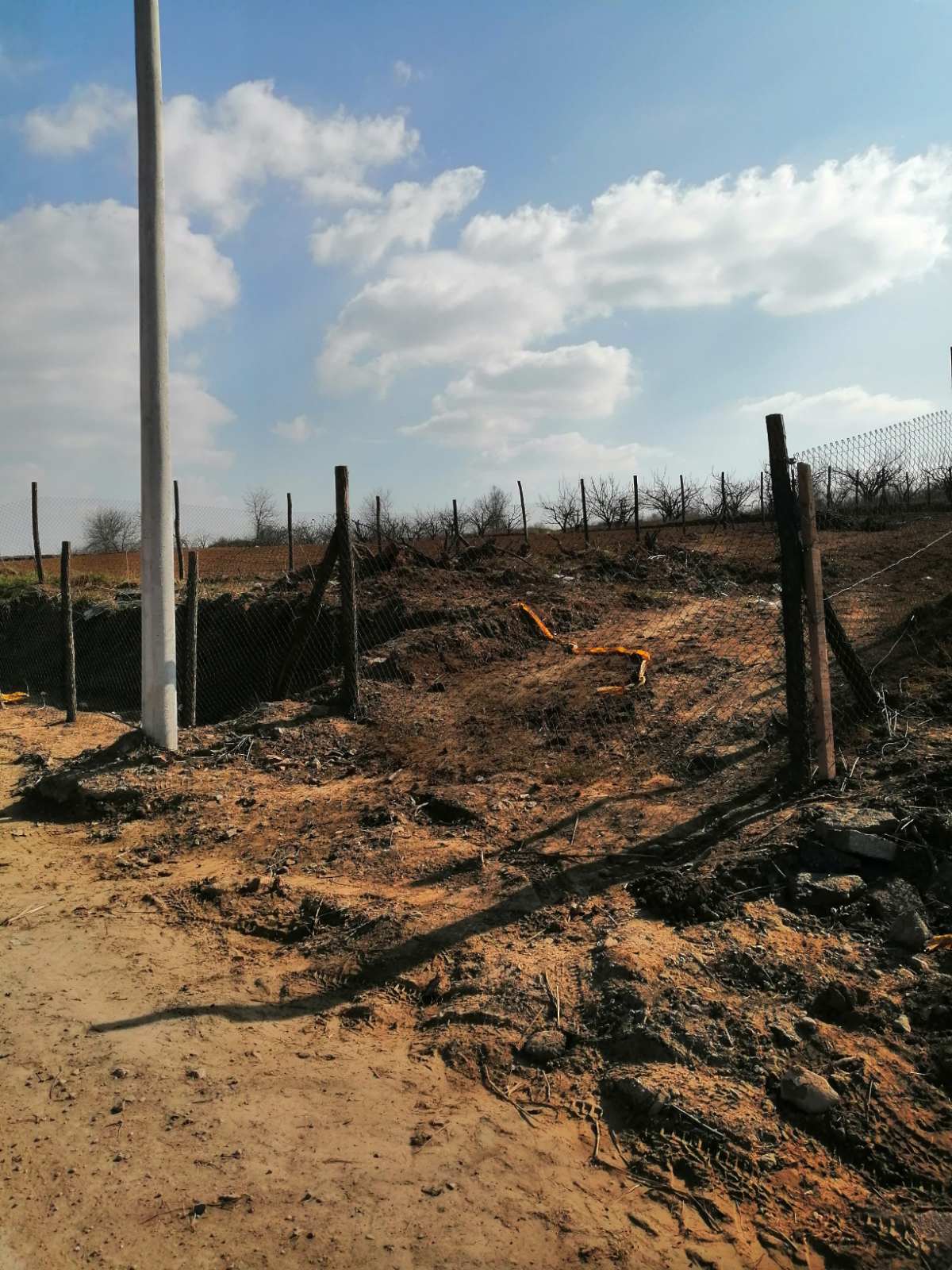 Prodajem plac u Slancima 4