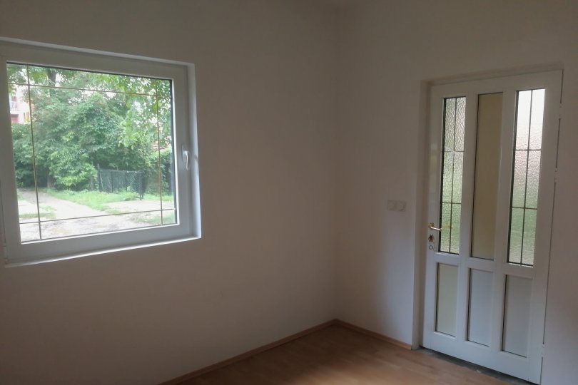 Poslovno stambeni prostor Soko Banja 1