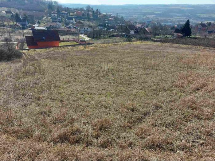 Plac u blizini Beograda Vrcin 7