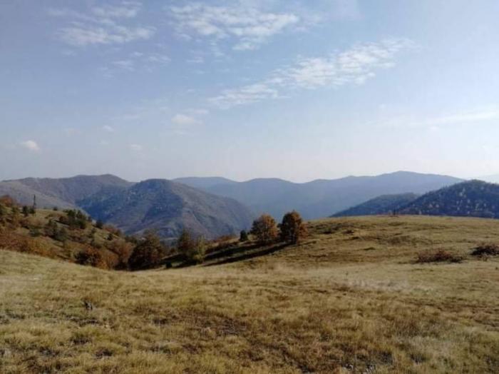 Na prodaju od 1 do 5ha 7