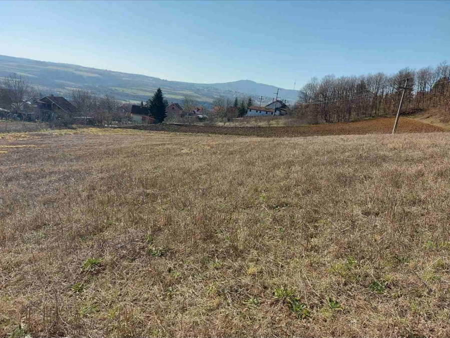 Plac u blizini Beograda Vrcin 3