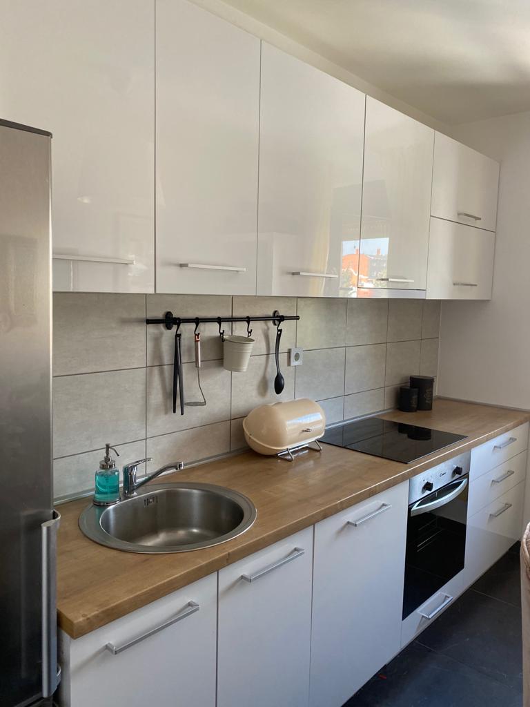 Prodajem LUX duplex na Zvezdari 2