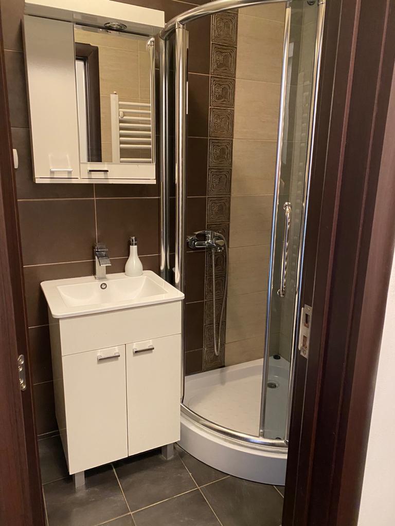 Prodajem LUX duplex na Zvezdari 3