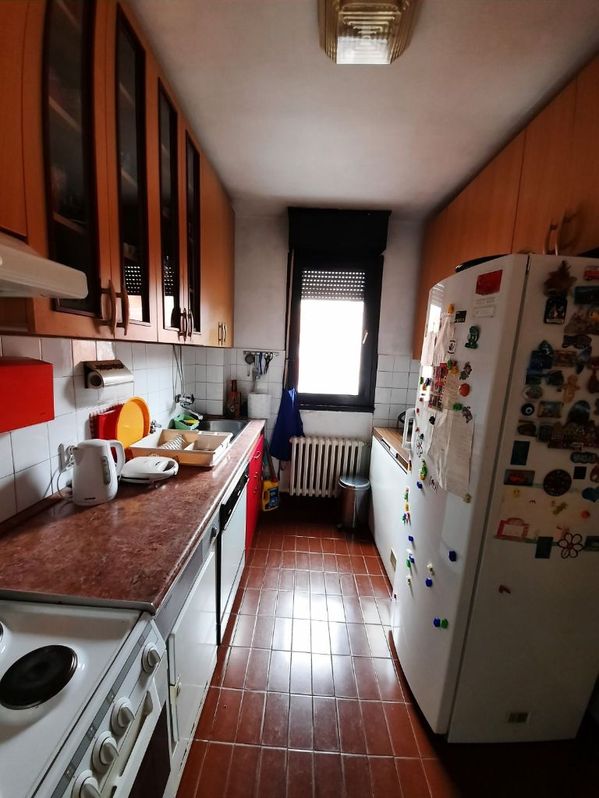 Prodajem 3 5 soban stan na Zvezdari Vukov Spomenik 3