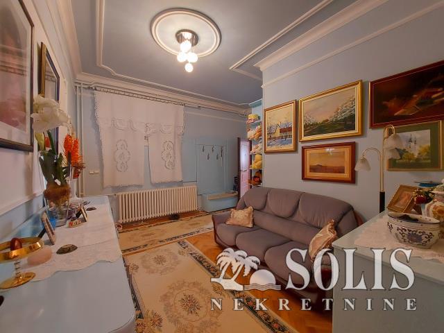 ŠIFRA: 1041352, SALONSKI STAN 3