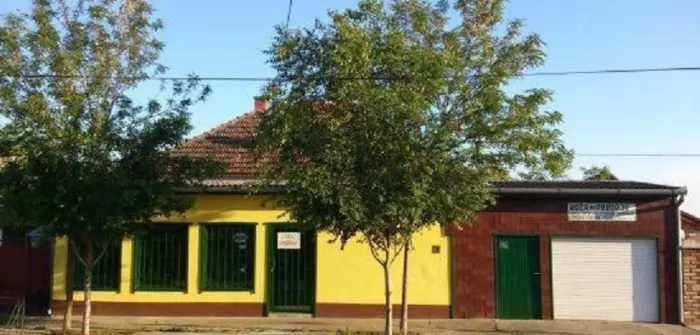 Atraktivna kuca u Curugu