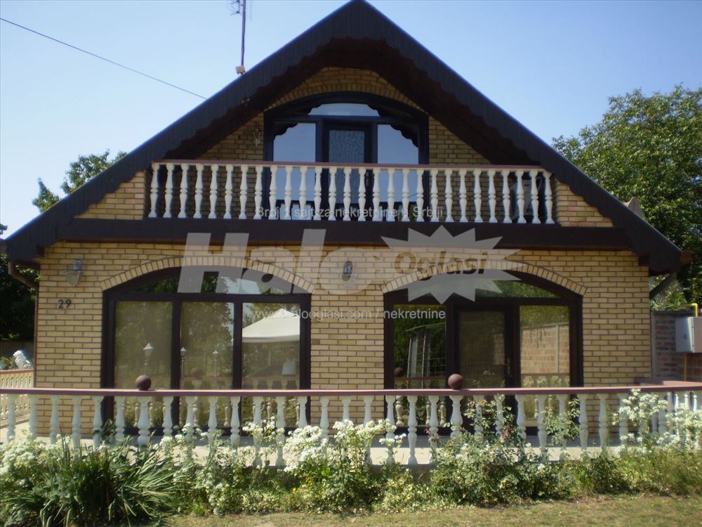 Na prodaju kuca u Zrenjaninu 2