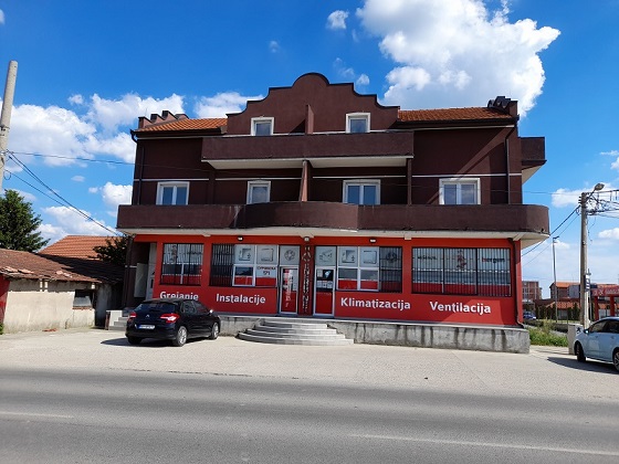 Lokal na glavnom putu Surcin Ledine 1