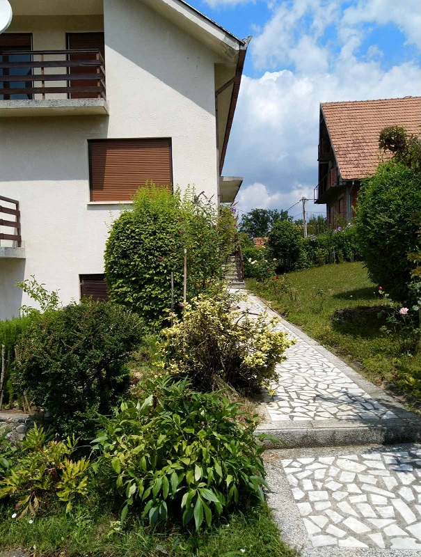 Prodajem kucu u Vrnjackoj Banji 4