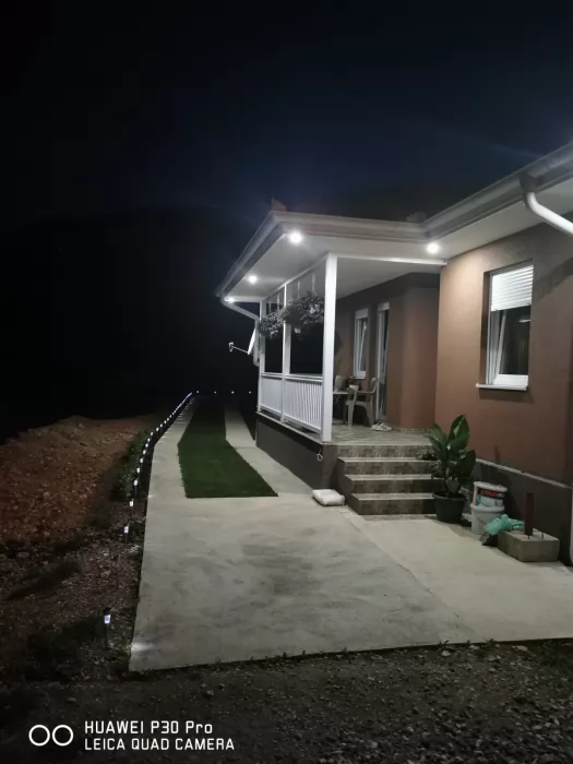 Prodajem novu kucu na Mokroj Gori 