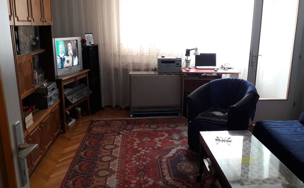 Prodajem komforan stan u najlepsem delu Zajecara 2