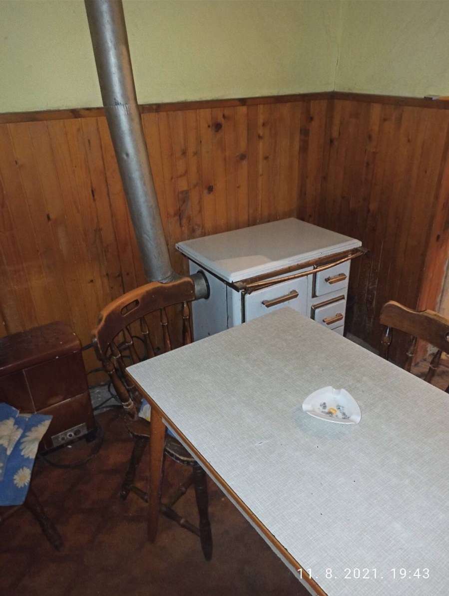 Prodajem jednosoban stan u Kacarevu 3