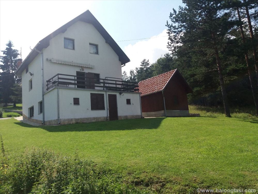 Prodajem kucu na Divcibarama 5