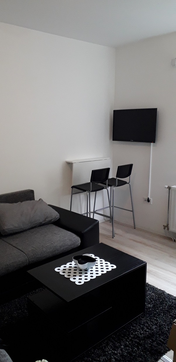 Na prodaju apartman na Kopaoniku Brzece 1