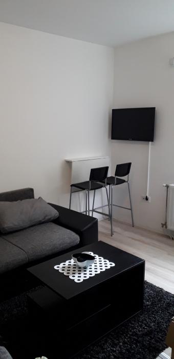 Na prodaju apartman na Kopaoniku Brzece 7