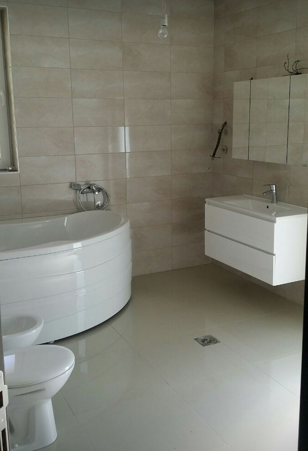 Izdaje se ekskluzivna vila u Smederevu 4