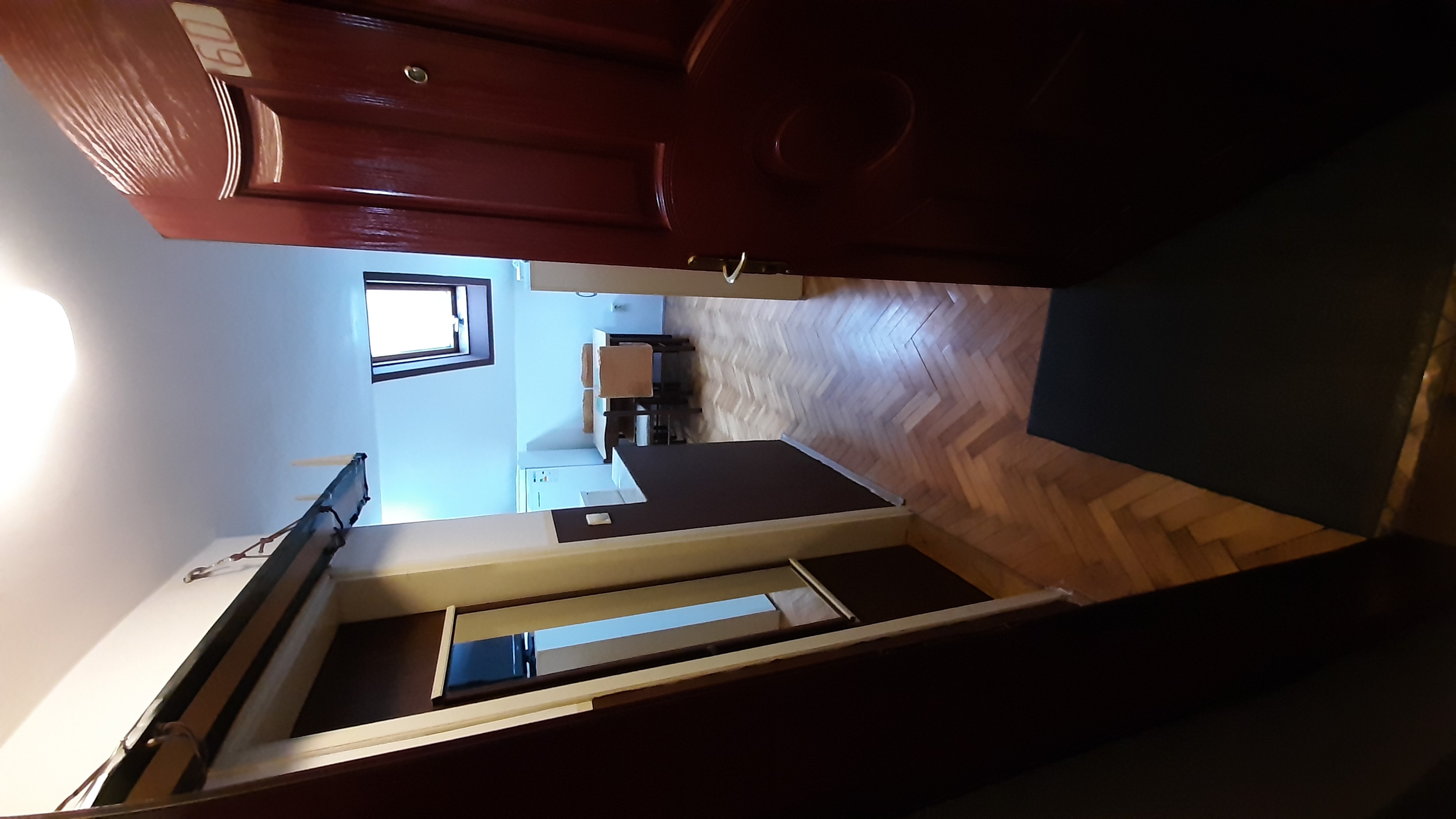 25 m2  43900 evra  namešteno  Ace Joksimovića 60  gas  peti sprat od šest lifta nema  klima ugrađena  potvrđen zahtev za legalizaciju od Sekretarijata 3