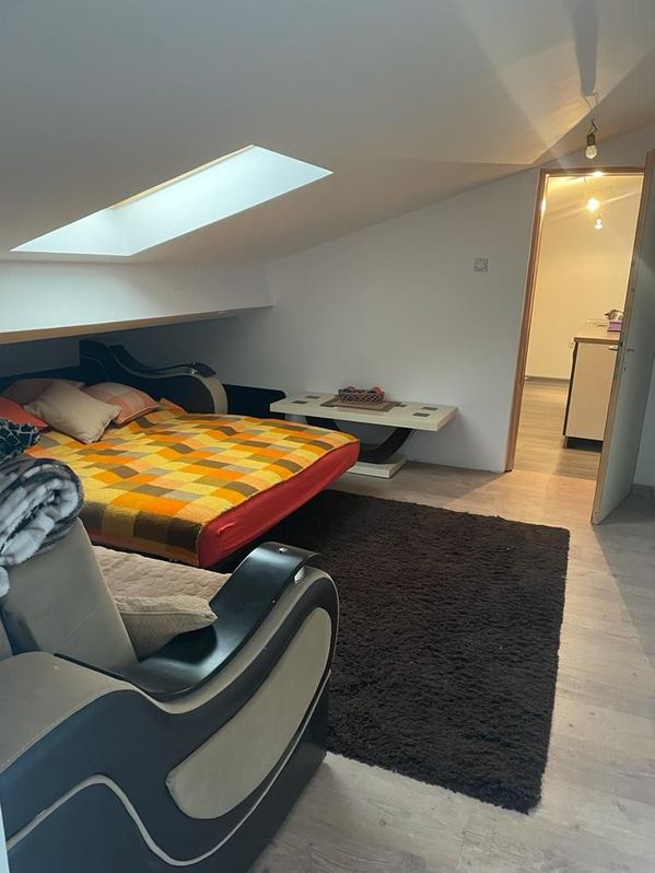 Prodaja petosobnog stana u Barajevu 4