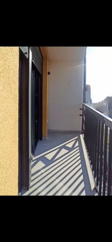 Prodajem nov jednoiposoban stan odmah useljiv 39m2 2