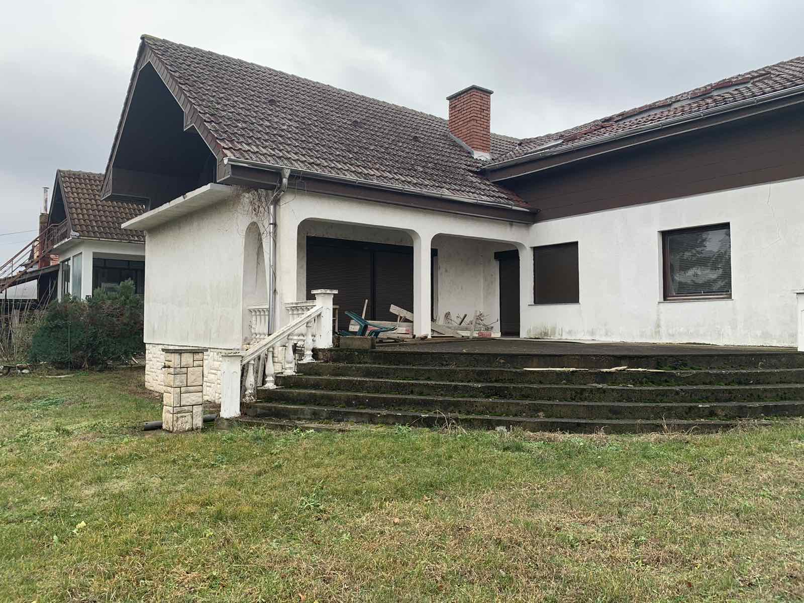 Veliko Gradiste kuca 463m2 na 10 ari placa 5