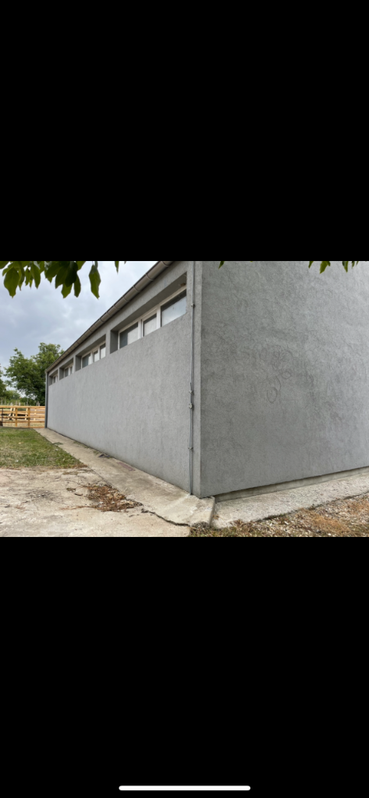 Prodaje se kuca i hala u centru Arandjelovca 3