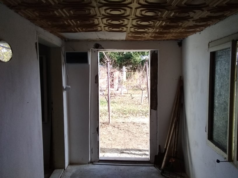 Na prodaju vikendica u Mandjelosu Sremska Mitrovica 4