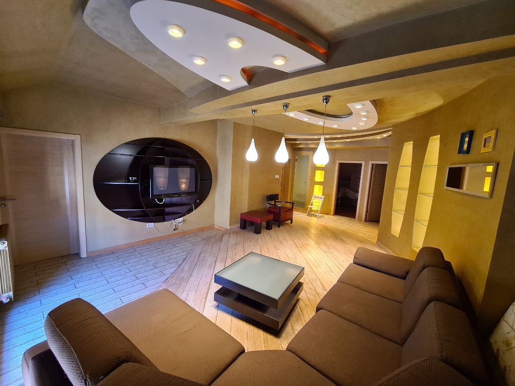 Stara Pazova LUX stan 1