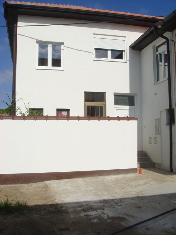 Kuca sa pogledom na Savu 1