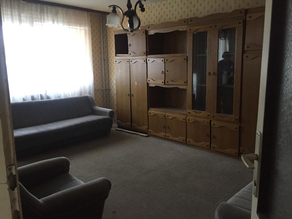 Veoma povoljno prodajem stan u okolini Zajecara 3