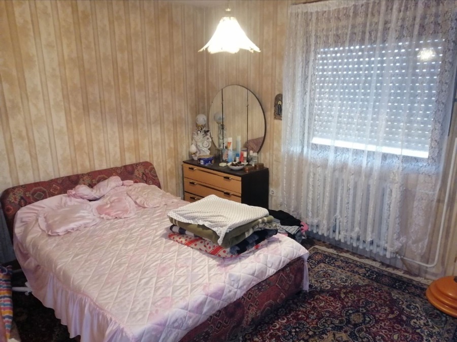 Kuca i plac Golubac 5