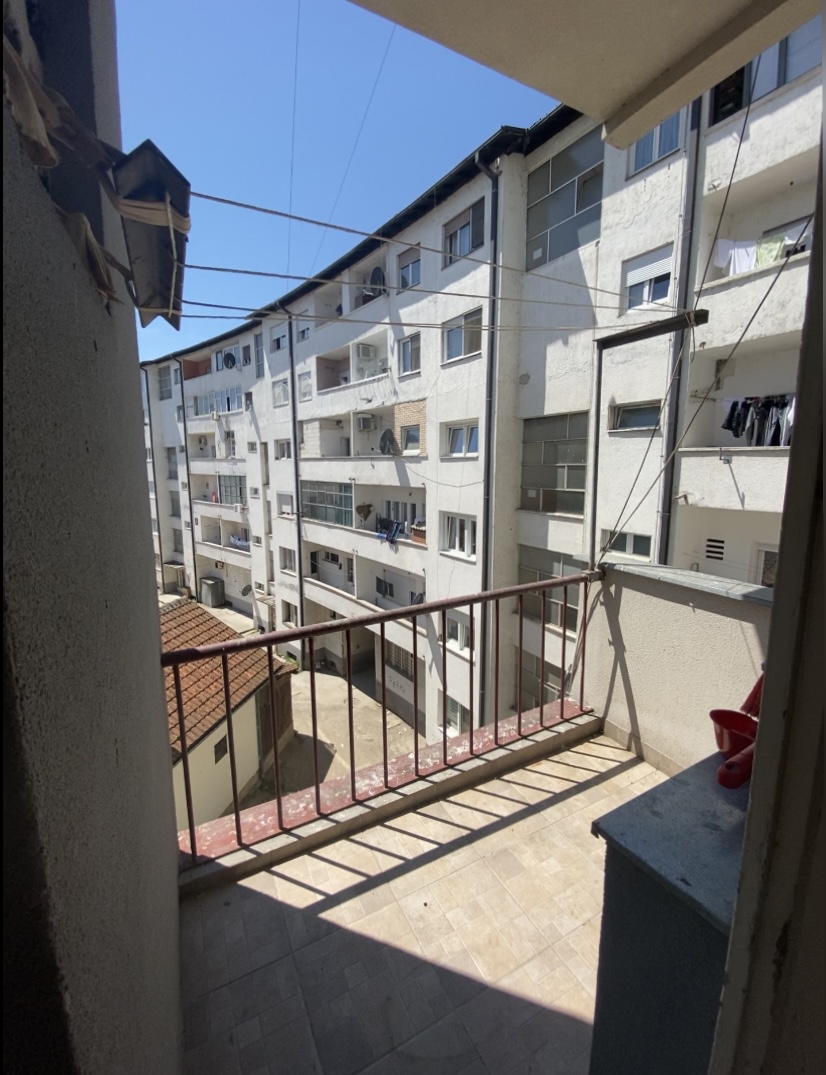 Izdaje se stan u centru Loznice 4