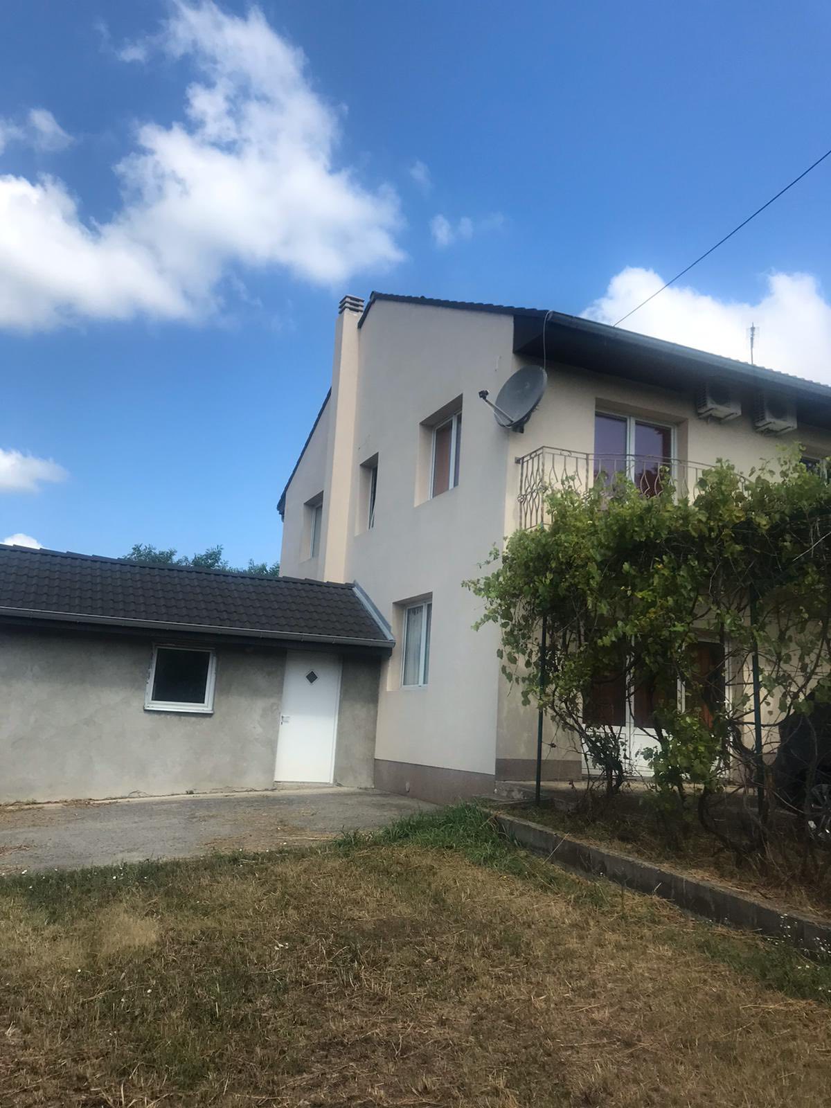 Prodajem kucu na Kosmaju 2