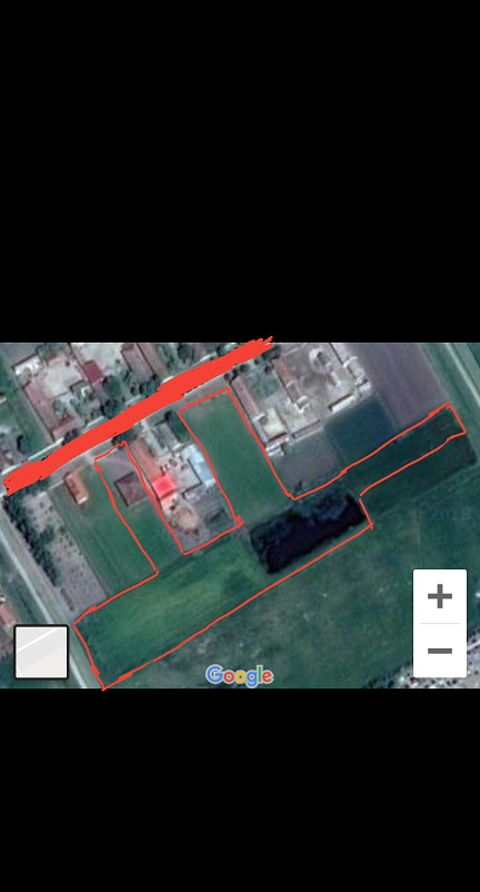 Prodajem kucu u blizini Zrenjanina 2