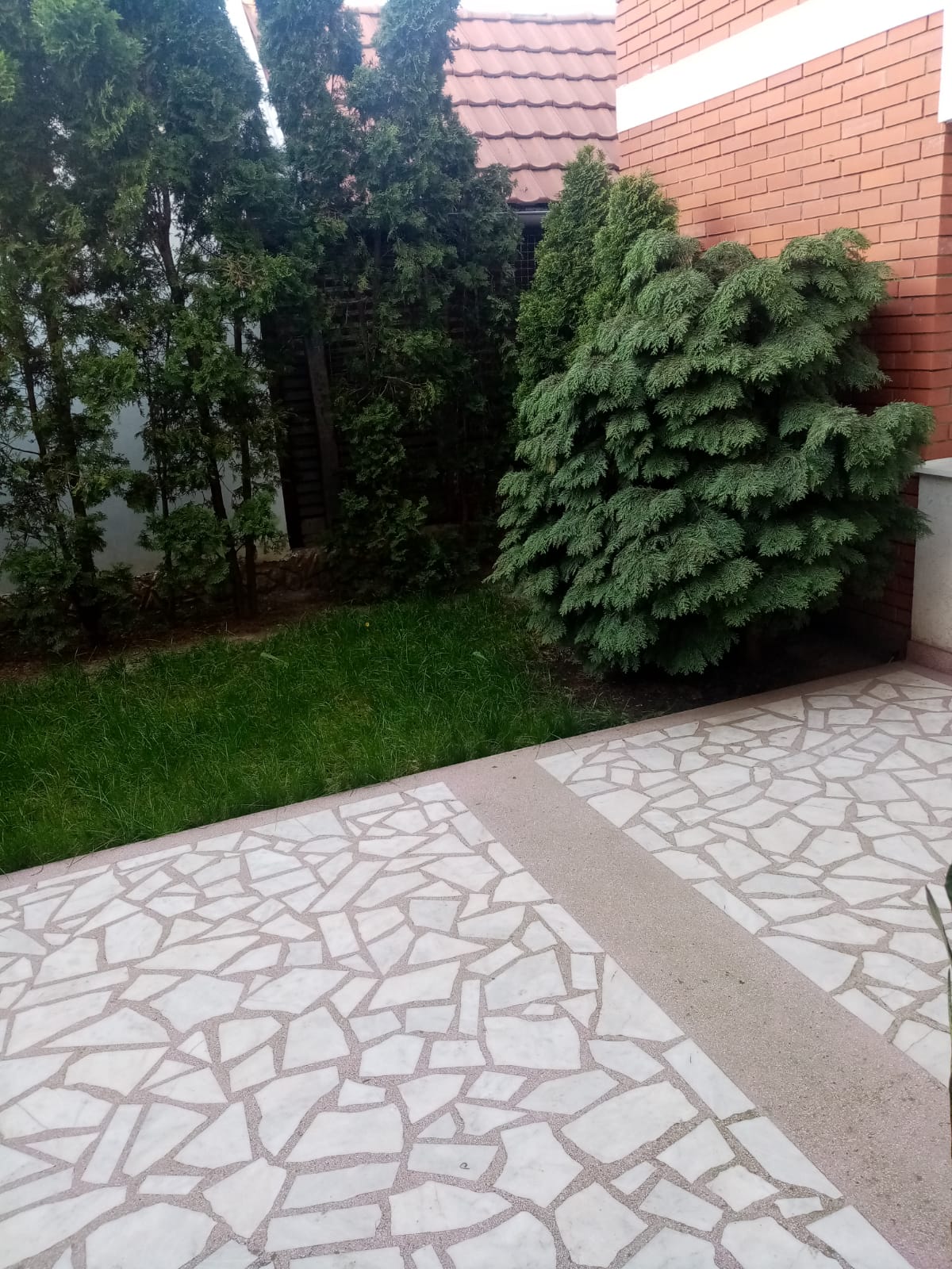 Izdavanje Dupleks   Zemun  Batajnica 5