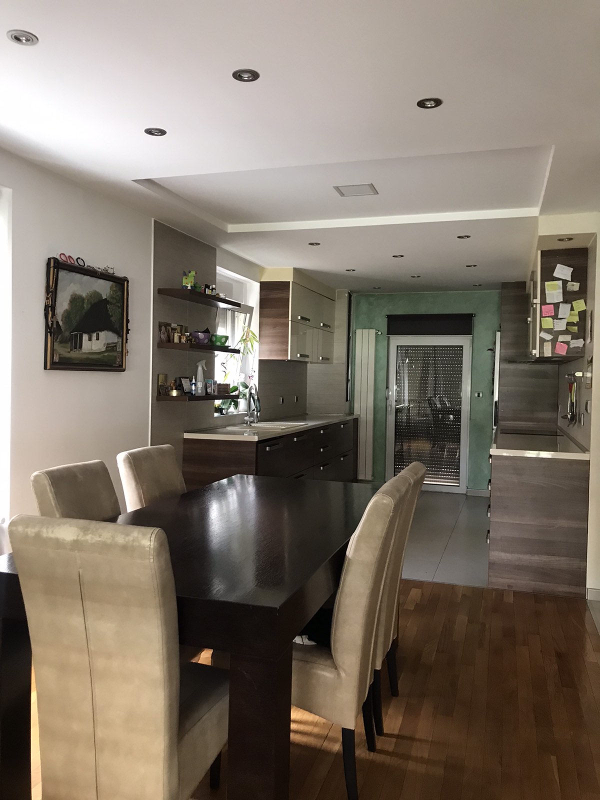 Izdajem kucu u Zemunu  Novi Grad  5